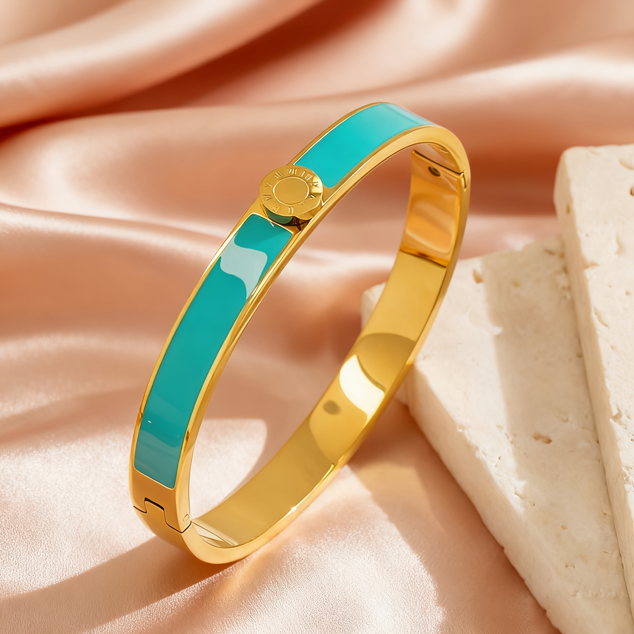 High-End Elegant Roman Numeral Dial Bracelet, Versatile Fashion Accessory